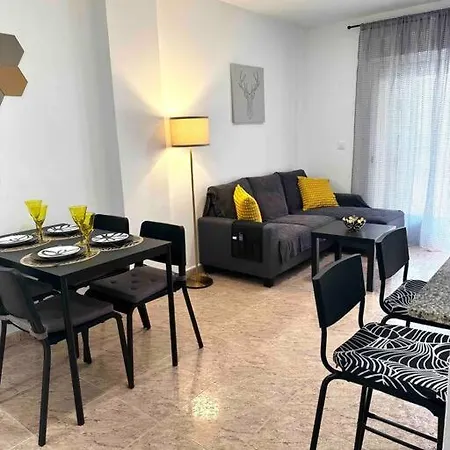 Torrevieja, 40 Seconds From The Beach 아파트